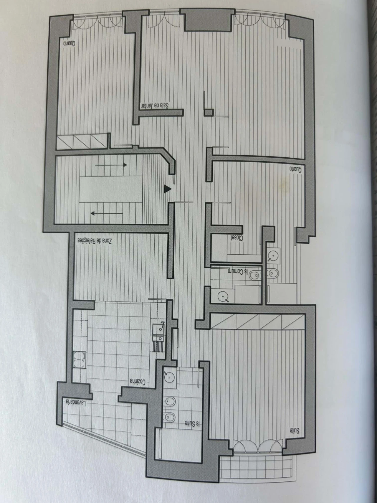 Apartamento T2 para Venda em Santo António Foto 27