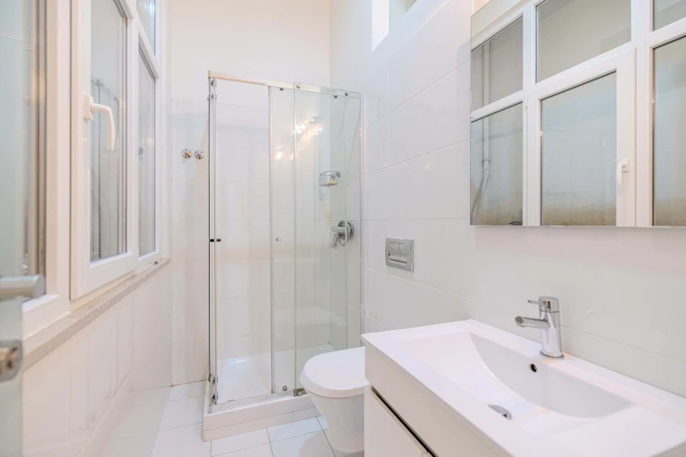 Apartamento T2 para Venda em Santo António Foto 18