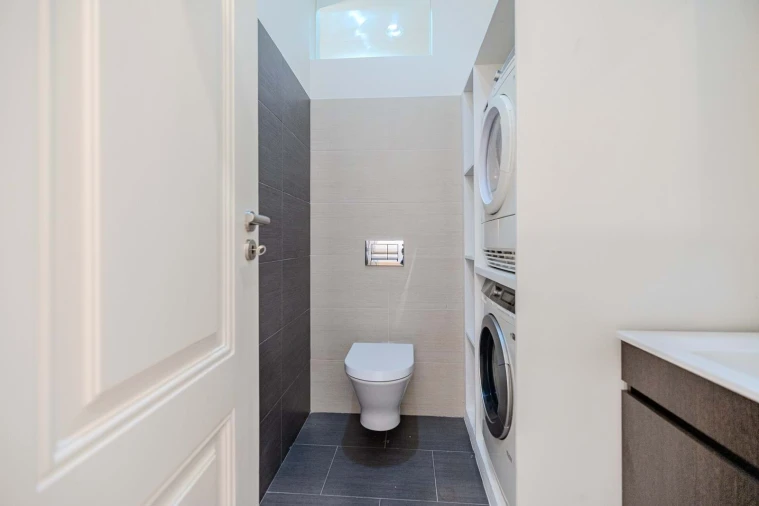 Apartamento T2 para Venda em Santo António Foto 16