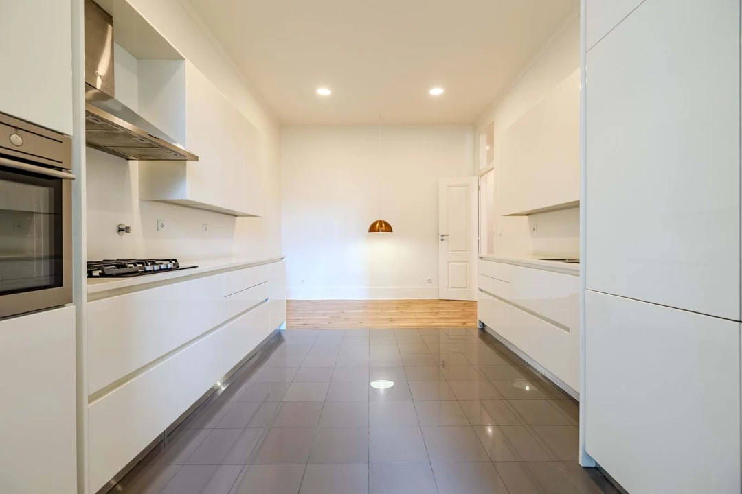 Apartamento T2 para Venda em Santo António Foto 11