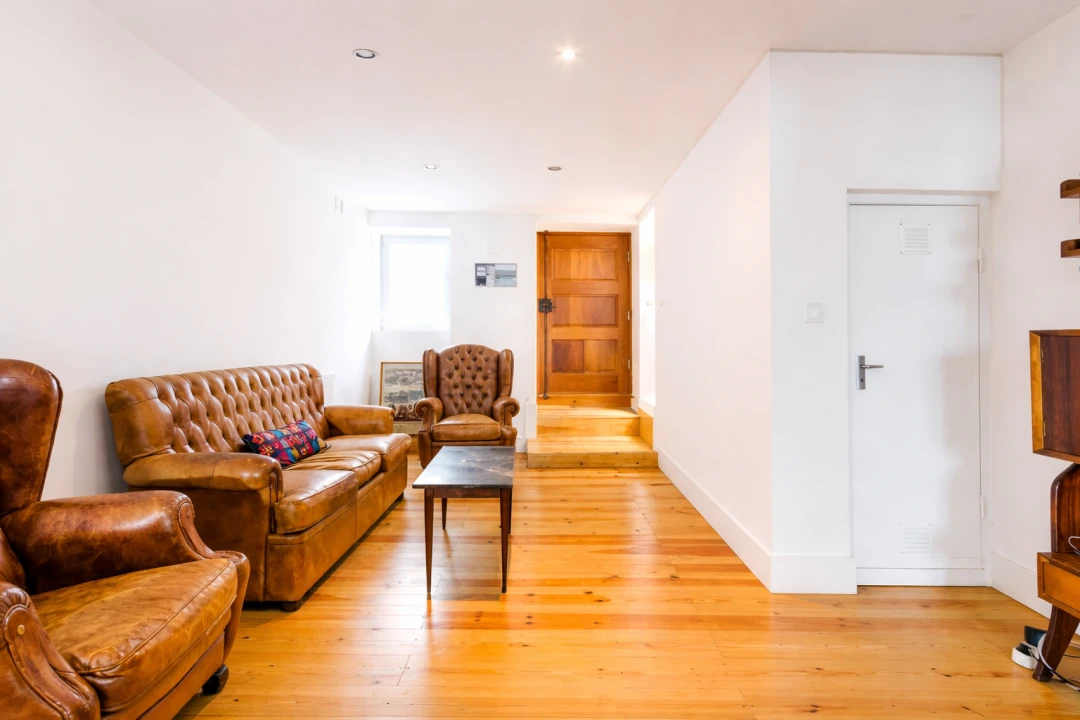 Apartamento T4 para Venda em Santo António Foto 4