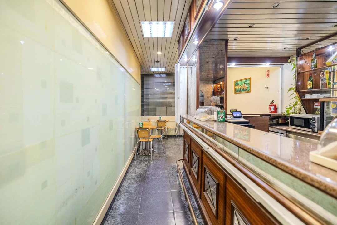 Armazém para Venda em São Domingos de Benfica Foto 10