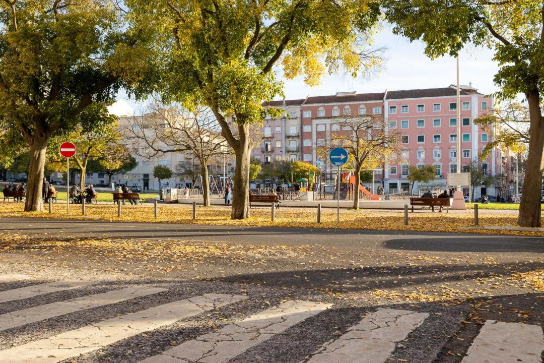 Apartamento T3 para Venda em Areeiro Foto 49
