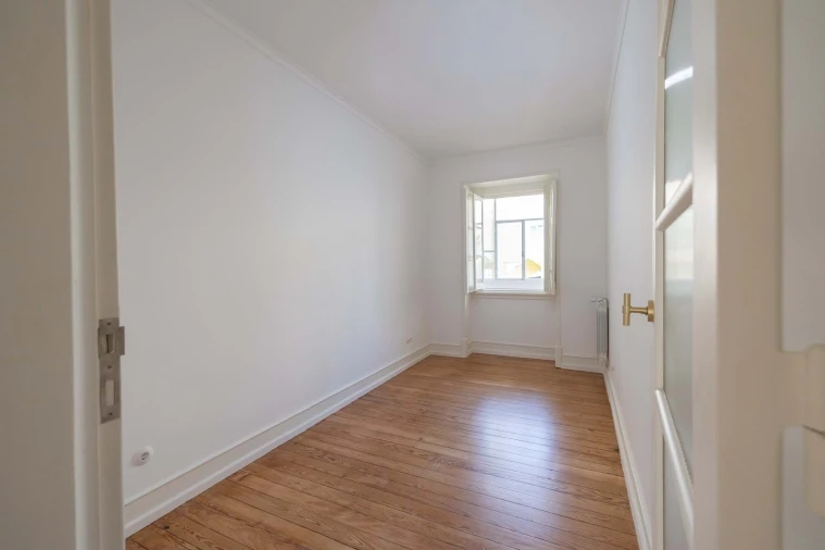 Apartamento T3 para Venda em Areeiro Foto 23