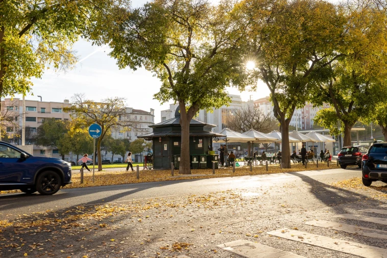 Apartamento T3 para Venda em Areeiro Foto 50