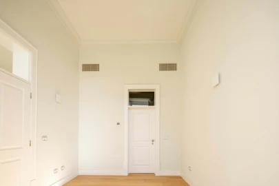 Apartamento T1 para Venda em Misericórdia