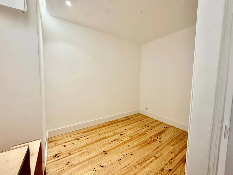 Apartamento T2 para Venda em Arroios Foto 8