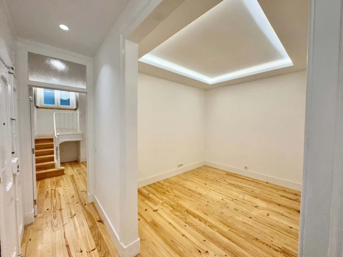 Apartamento T2 para Venda em Arroios Foto 2