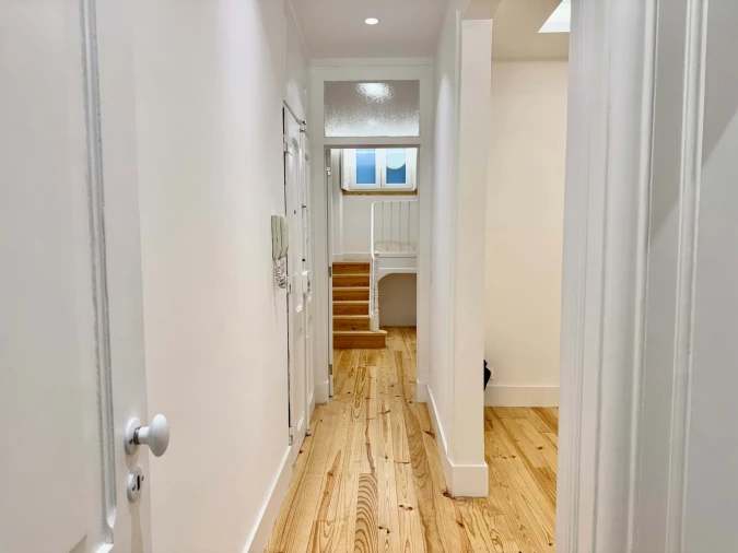 Apartamento T2 para Venda em Arroios Foto 6