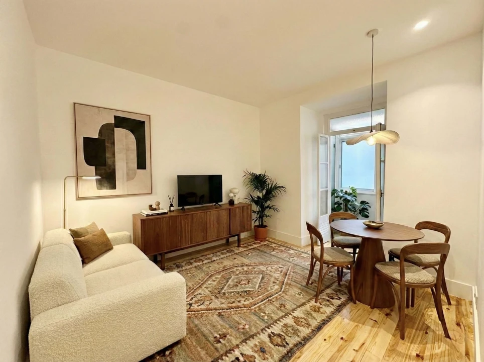 Apartamento T2 para Venda em Arroios Foto 3