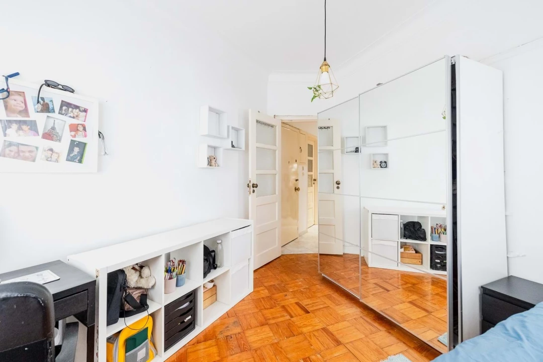 Apartamento T3 para Venda em Algés, Linda-A-Velha e Cruz Quebrada-Dafundo Foto 12