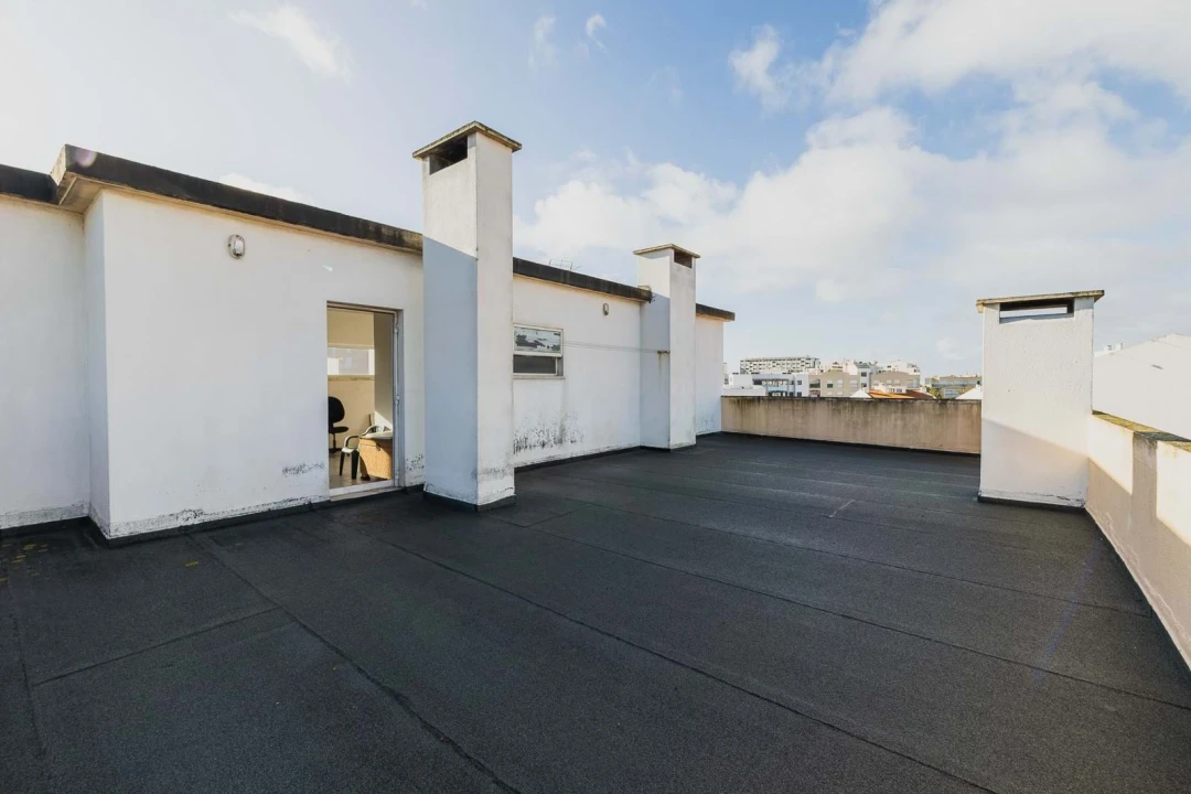 Apartamento T3 para Venda em Costa da Caparica Foto 38