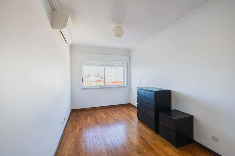 Apartamento T3 para Venda em Costa da Caparica Foto 24