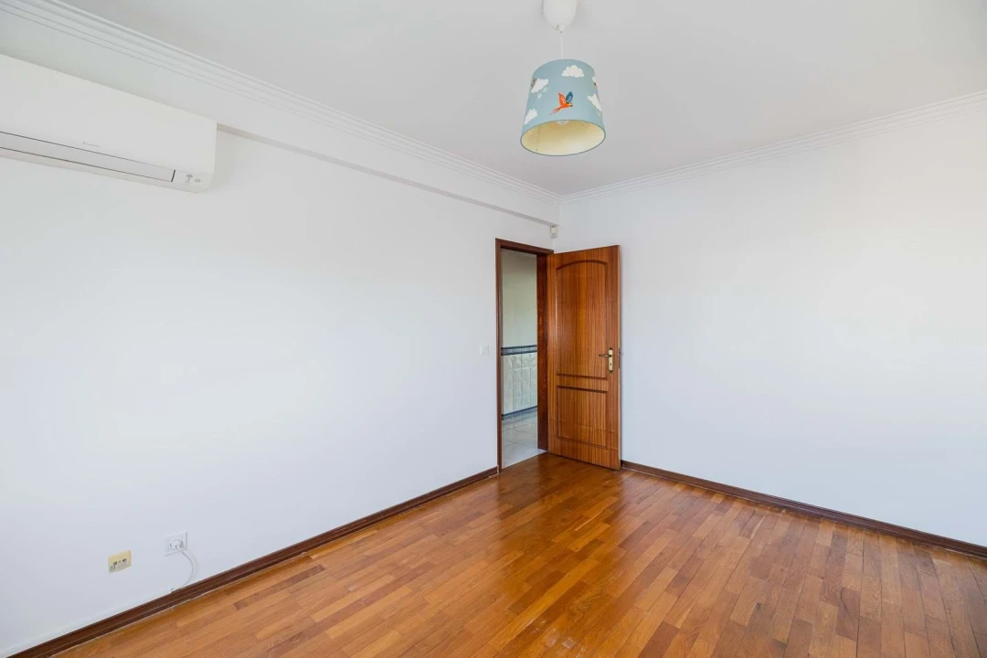 Apartamento T3 para Venda em Costa da Caparica Foto 21