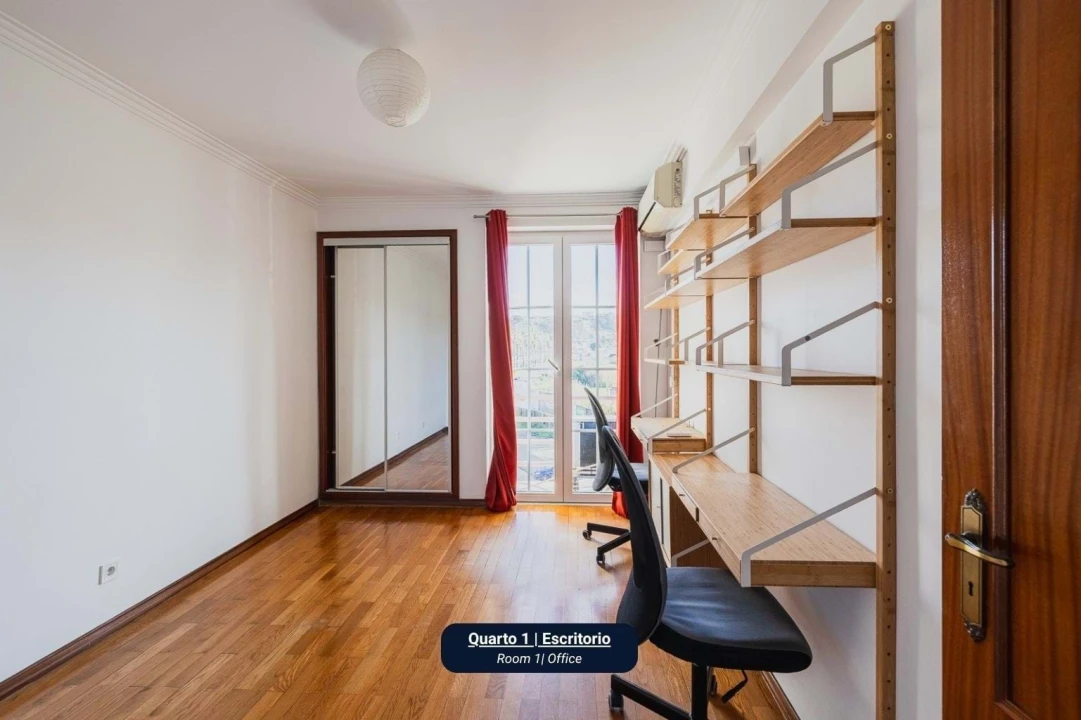 Apartamento T3 para Venda em Costa da Caparica Foto 16