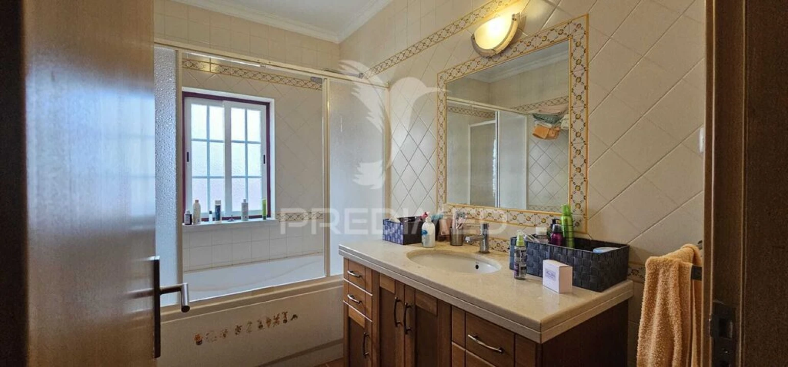 Moradia T4 para Venda em Salvaterra de Magos e Foros de Salvaterra Foto 17