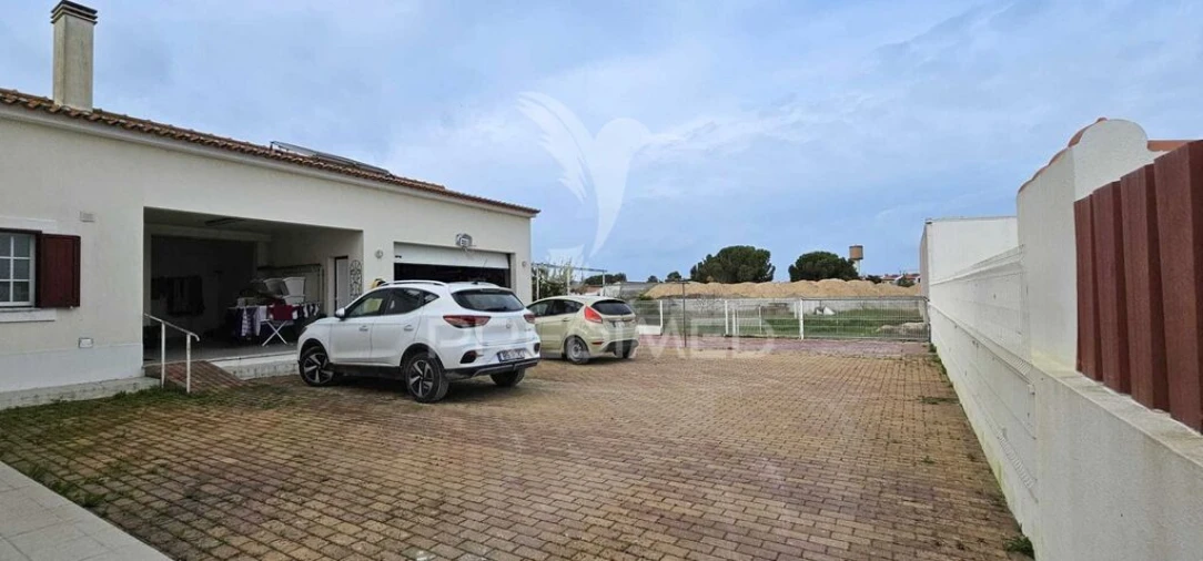 Moradia T4 para Venda em Salvaterra de Magos e Foros de Salvaterra Foto 15