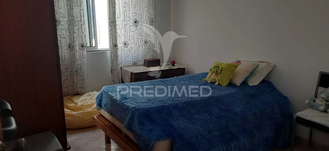 Moradia T4 para Venda em Estômbar e Parchal Foto 11