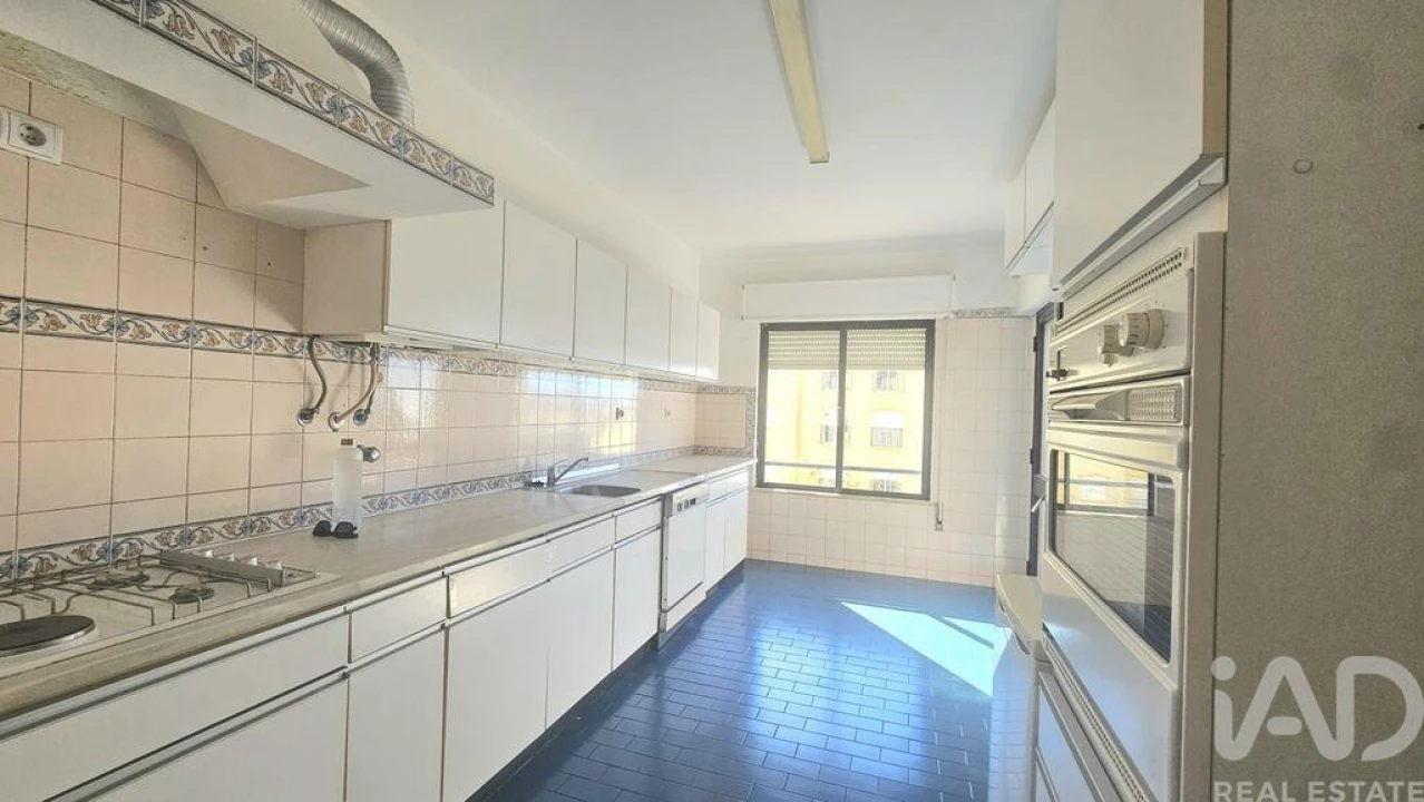 Apartamento T3 para Venda em Loule (São Clemente) Foto 1