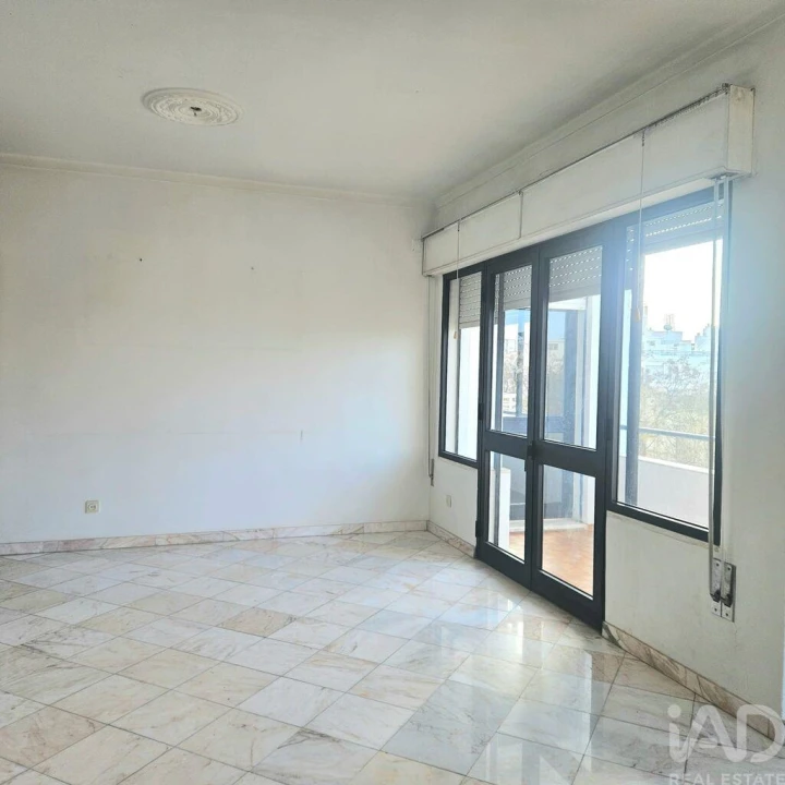 Apartamento T3 para Venda em Loule (São Clemente) Foto 16