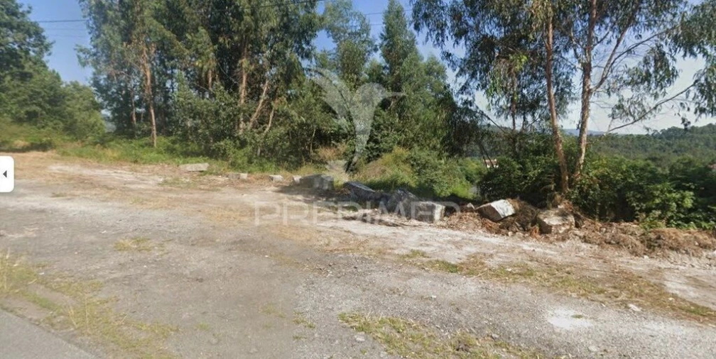 Terreno para Venda em Rendufinho Foto 1