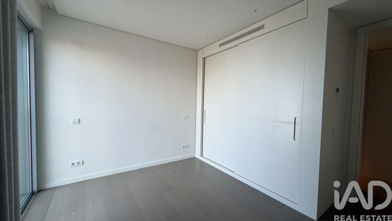 Apartamento T1 para Arrendamento em Marvila Foto 12