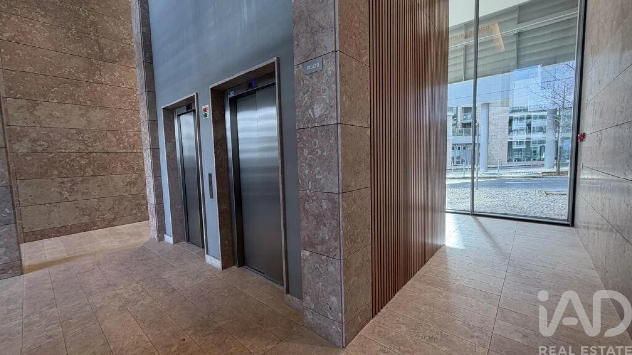 Apartamento T1 para Arrendamento em Marvila Foto 22