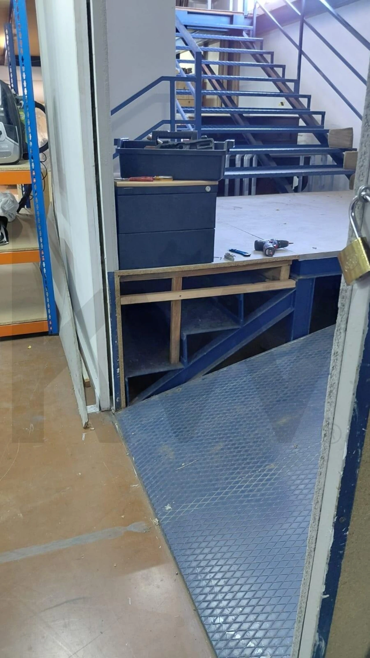 Armazém para Arrendamento em Rio de Mouro Foto 5