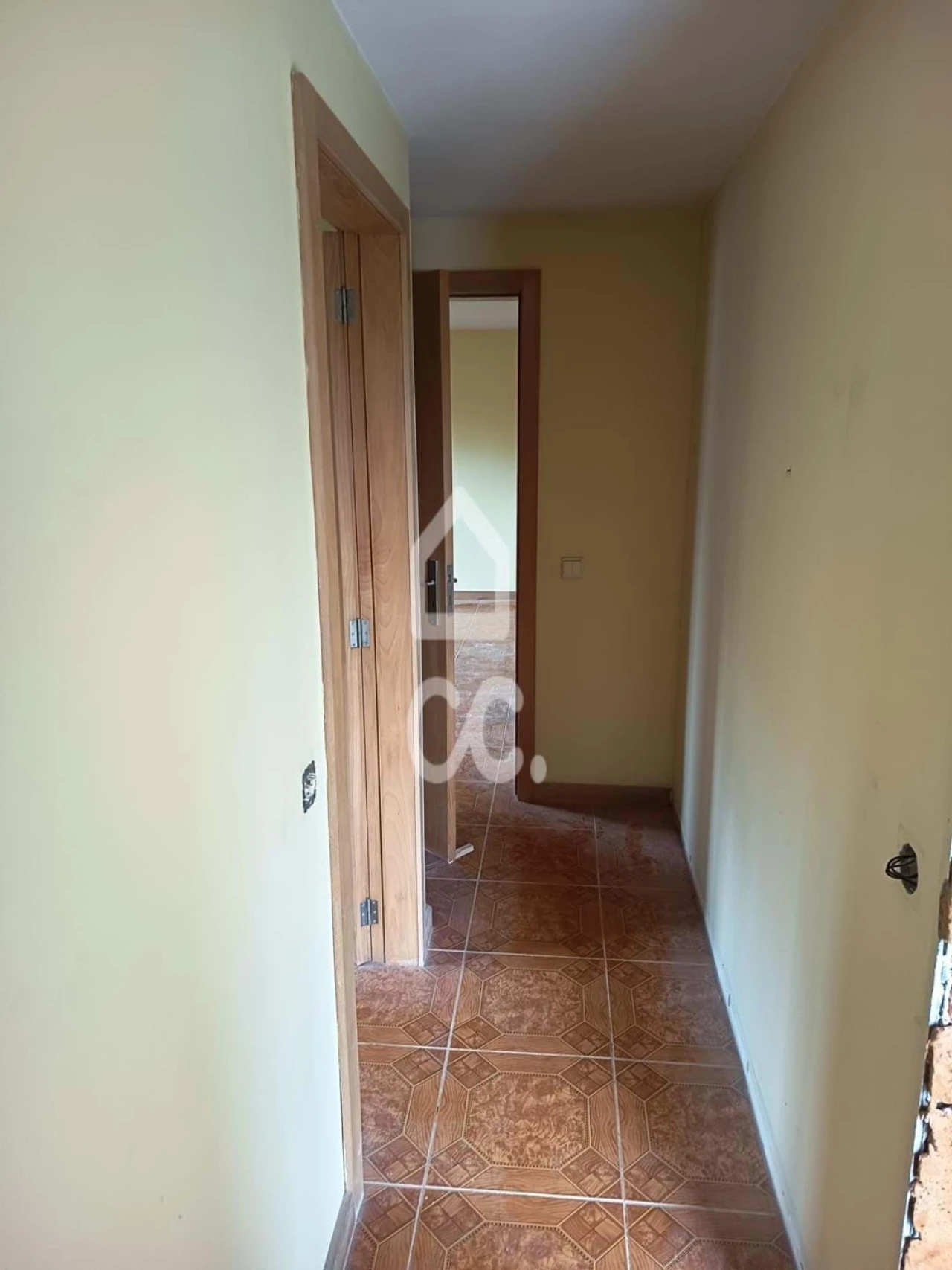 Moradia T2 para Venda em Lomba Foto 12