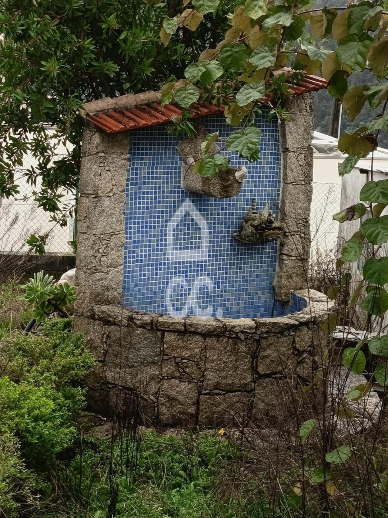 Moradia T2 para Venda em Lomba Foto 15