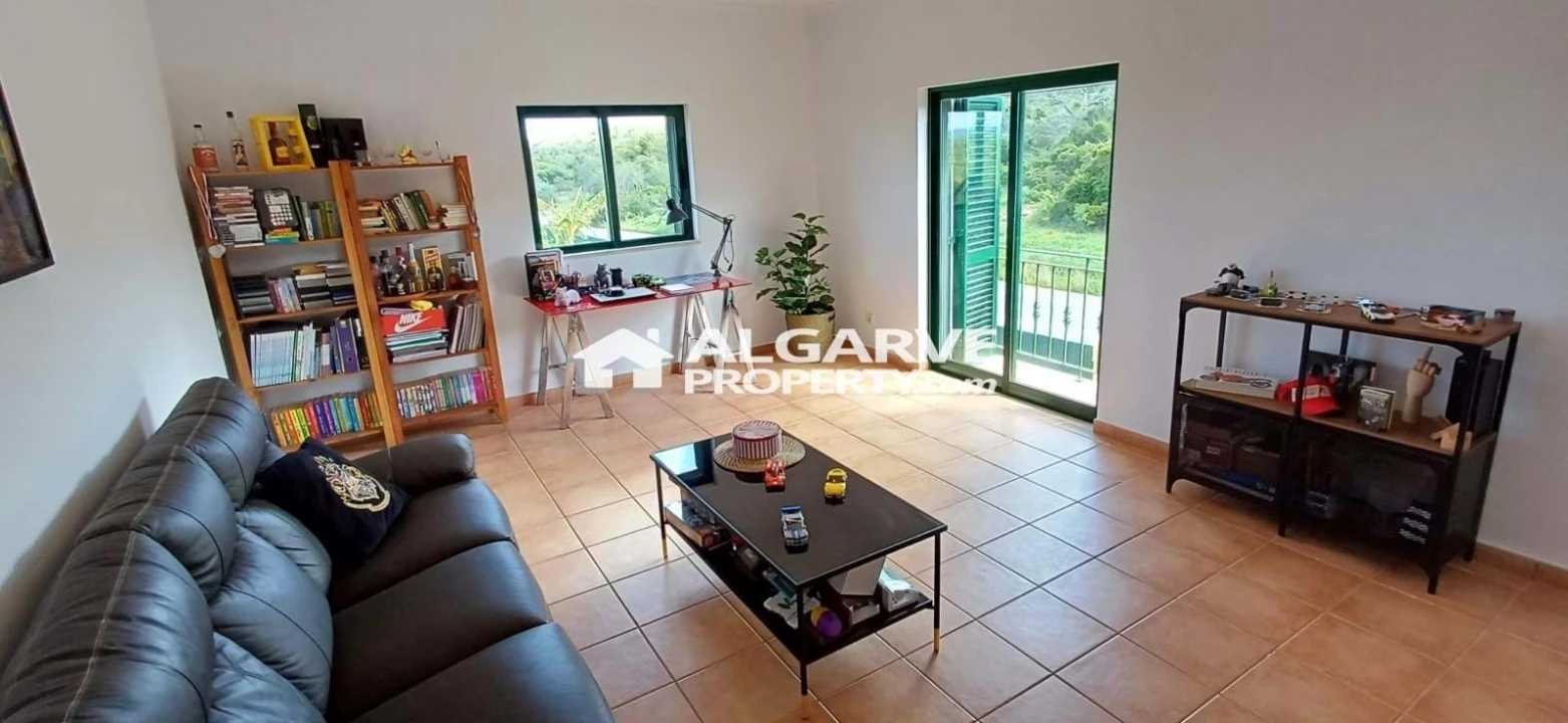 Moradia T4 para Venda em Loule (São Sebastião) Foto 15