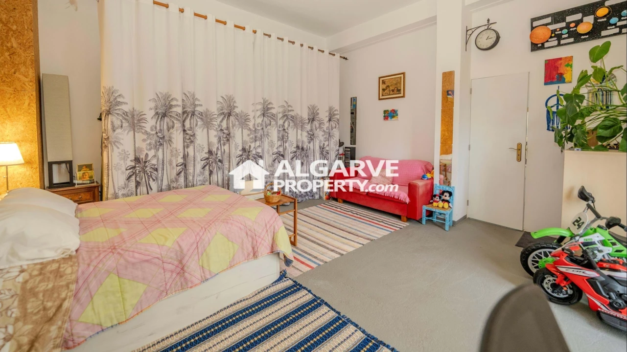 Moradia T4 para Venda em Loule (São Sebastião) Foto 26