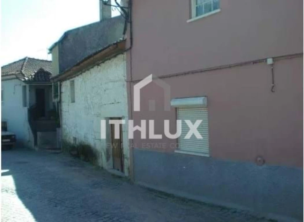 Moradia T14 para Venda em Alijo Foto 1