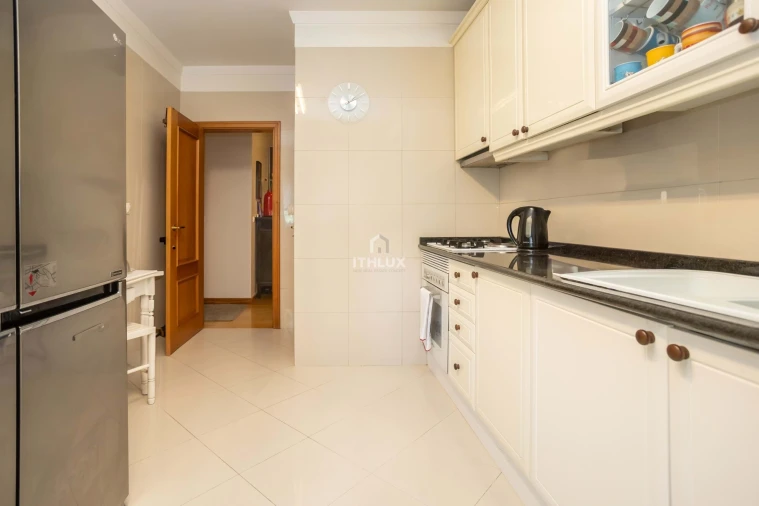 Apartamento T2 para Venda em Algés, Linda-A-Velha e Cruz Quebrada-Dafundo Foto 18