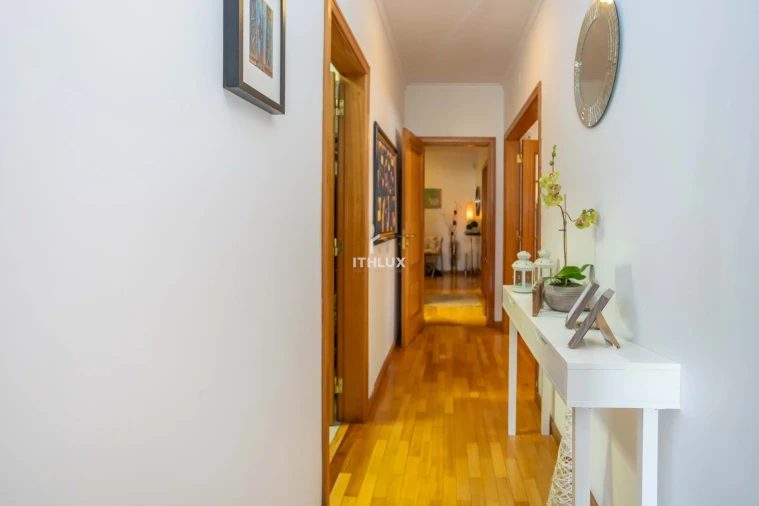 Apartamento T2 para Venda em Algés, Linda-A-Velha e Cruz Quebrada-Dafundo Foto 10