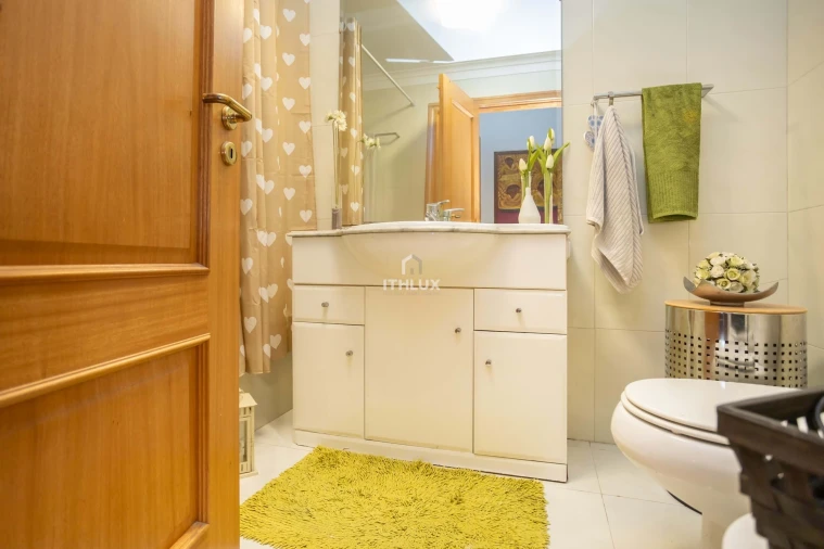 Apartamento T2 para Venda em Algés, Linda-A-Velha e Cruz Quebrada-Dafundo Foto 19