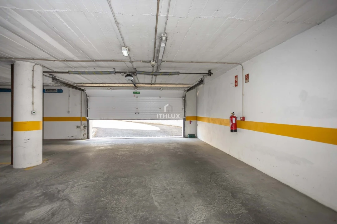 Apartamento T2 para Venda em Algés, Linda-A-Velha e Cruz Quebrada-Dafundo Foto 21