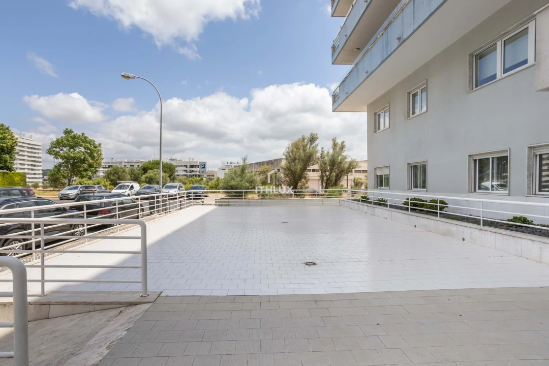 Apartamento T2 para Venda em Algés, Linda-A-Velha e Cruz Quebrada-Dafundo Foto 40