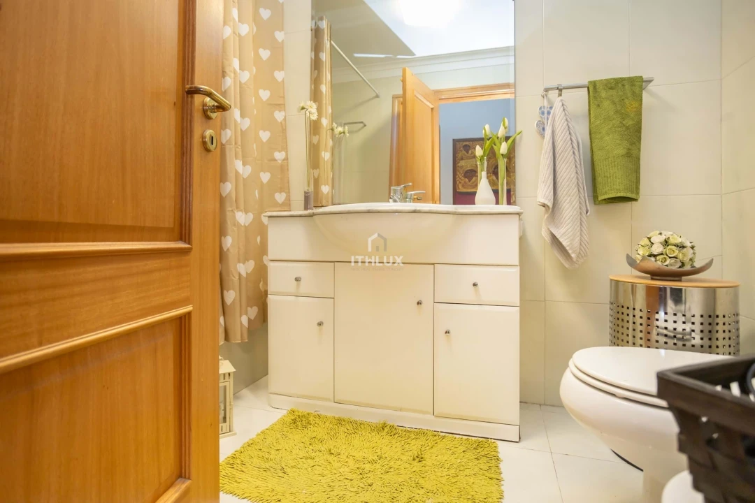 Apartamento T2 para Venda em Algés, Linda-A-Velha e Cruz Quebrada-Dafundo Foto 19