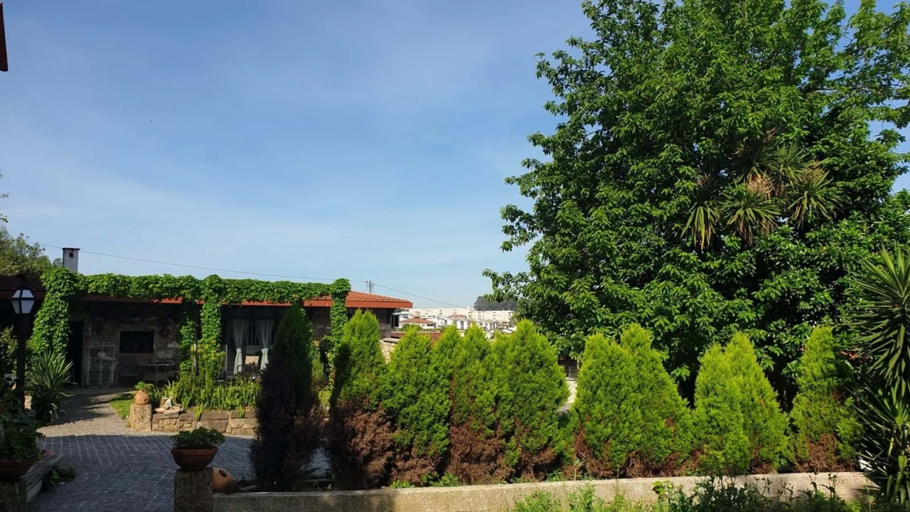 Moradia T8 para Venda em Ferreiros e Gondizalves Foto 5