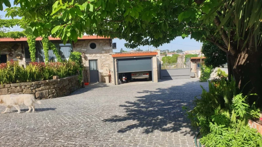 Moradia T8 para Venda em Ferreiros e Gondizalves Foto 27