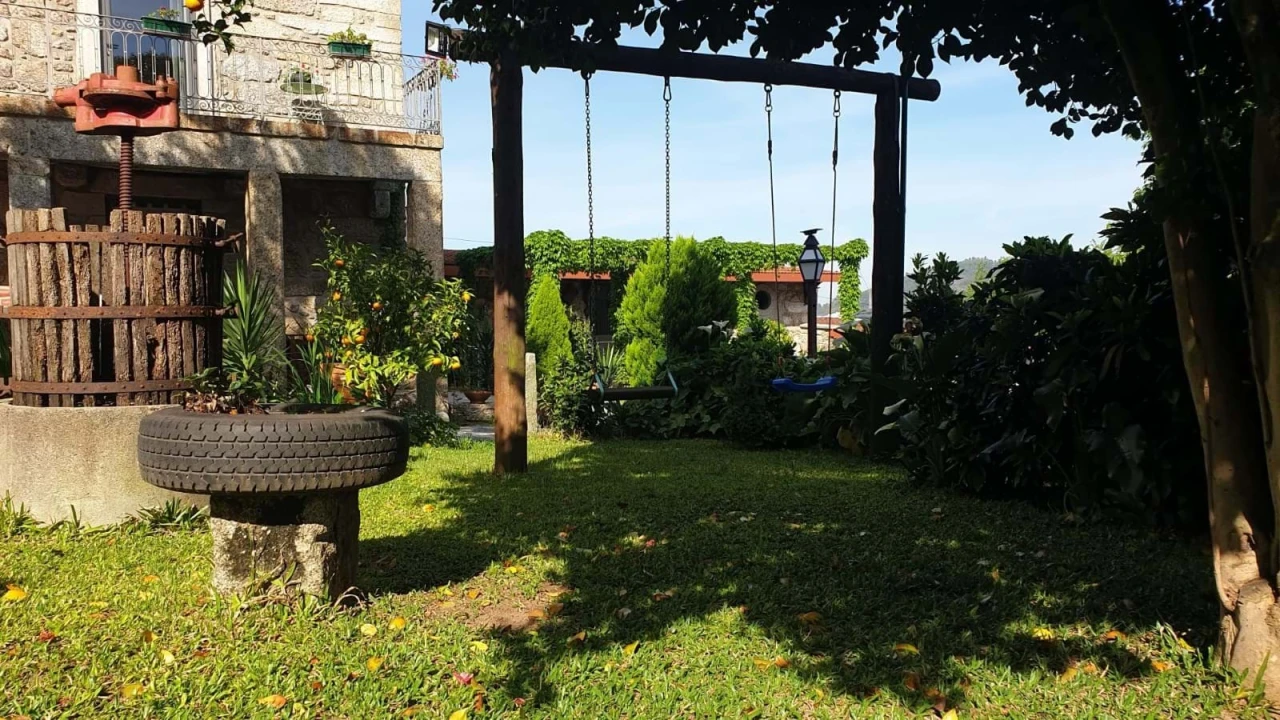 Moradia T8 para Venda em Ferreiros e Gondizalves Foto 28