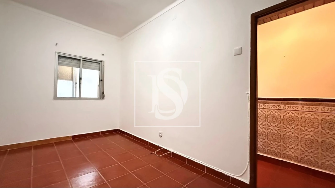 Apartamento T2 para Venda em Baixa da Banheira e Vale da Amoreira Foto 4