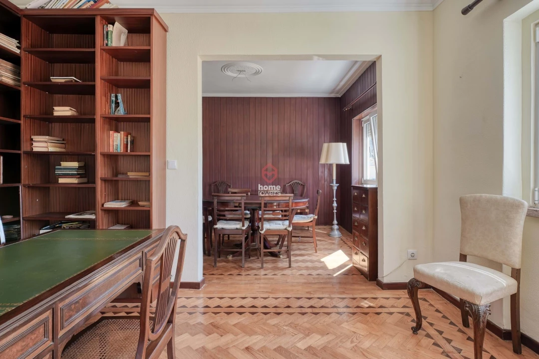 Apartamento T5 para Venda em Costa da Caparica Foto 4