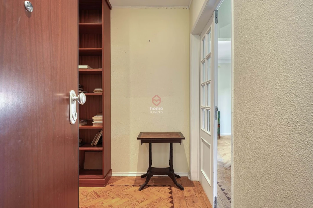 Apartamento T5 para Venda em Costa da Caparica Foto 10