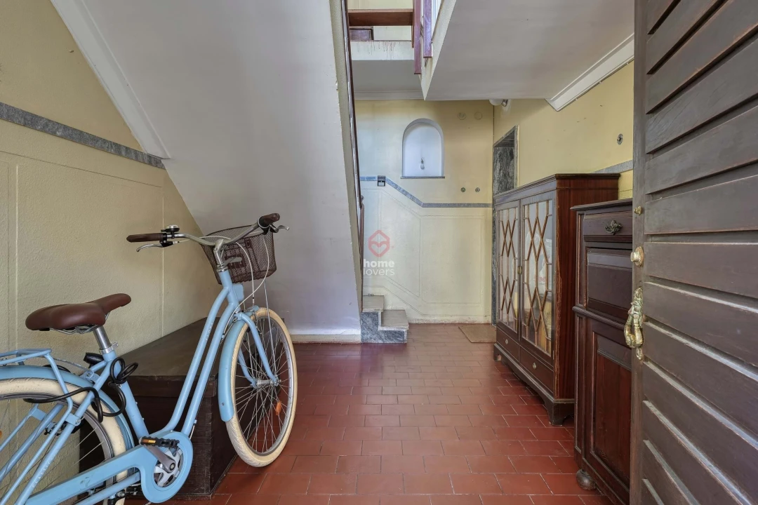 Apartamento T5 para Venda em Costa da Caparica Foto 40