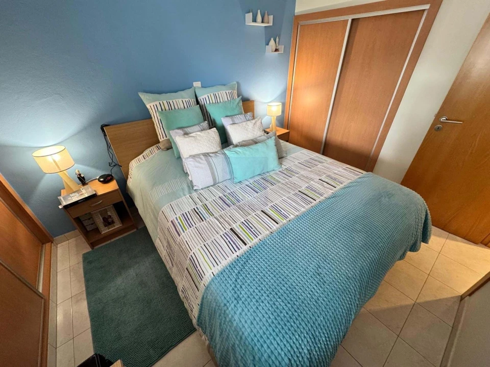 Apartamento T1 para Venda em Portimão Foto 7