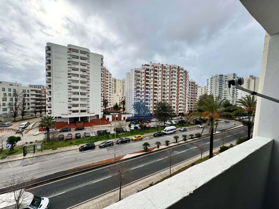 Apartamento T1 para Venda em Portimão Foto 14