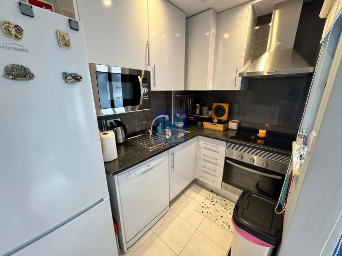 Apartamento T1 para Venda em Portimão Foto 2