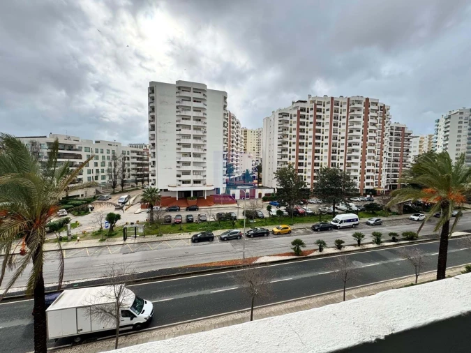 Apartamento T1 para Venda em Portimão Foto 16